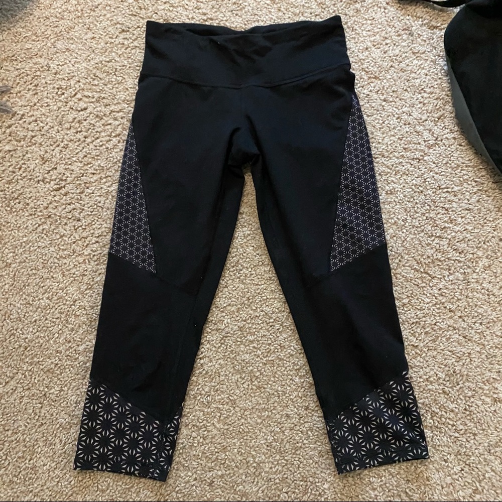 black and grey leggings